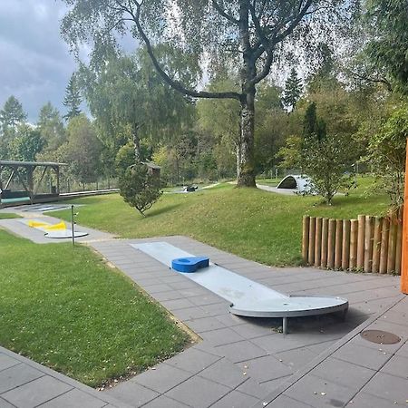 Gemuetliche Villa Am Waldrand In Taunusstein Exteriör bild