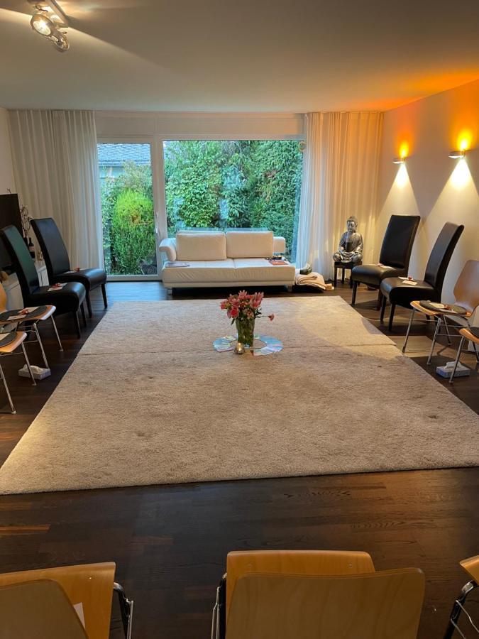 Gemuetliche Villa Am Waldrand In Taunusstein Exteriör bild