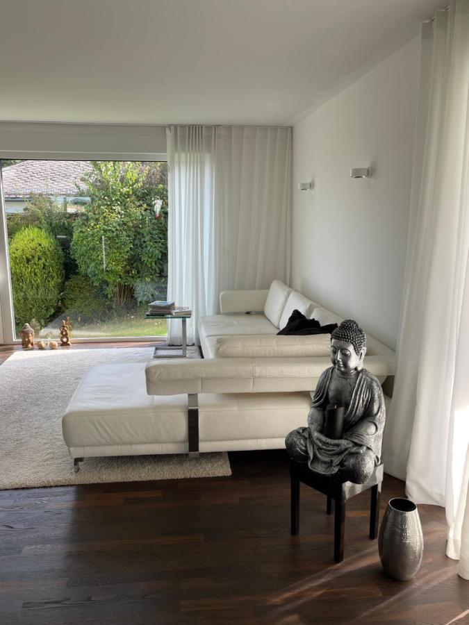 Gemuetliche Villa Am Waldrand In Taunusstein Exteriör bild
